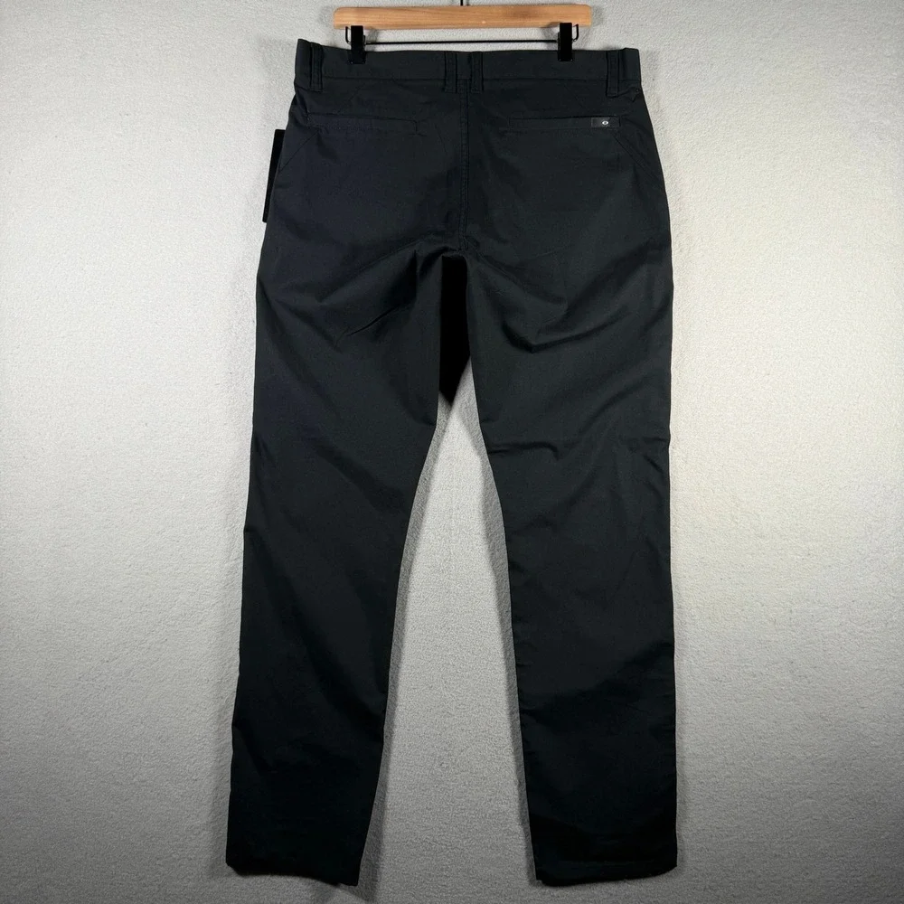 Oakley Mens Icon Chino Pants Blackout Slim Tapered Stretch 36x32 422197A NWT